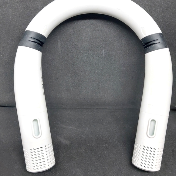 BLAUX WEARABLE FAN - Picture 6 of 9